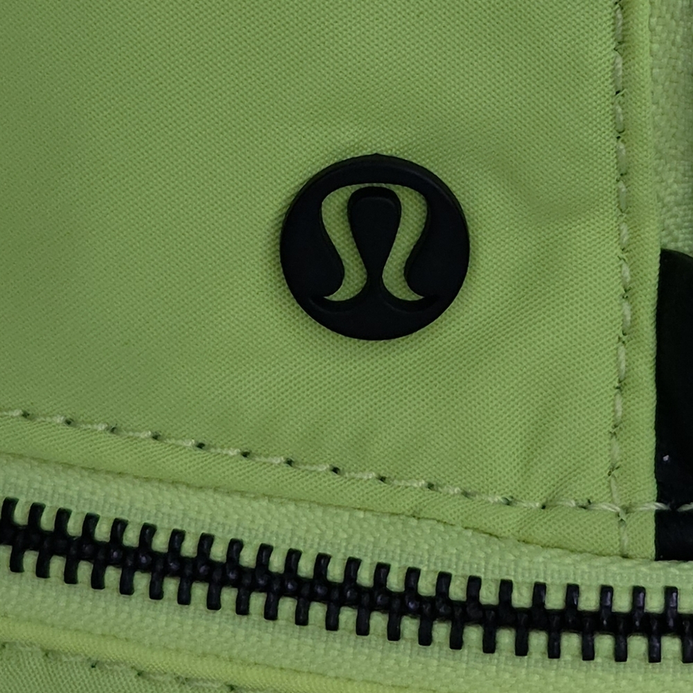 Lululemon 9"x9"inch Micro Neon Green/black Women's BackpackCity Adventurer - Picture 13 of 14